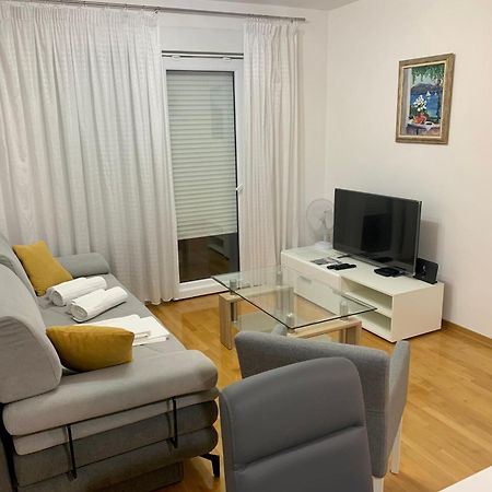 Apartment Pearl-Free Parking Makarska Exterior foto